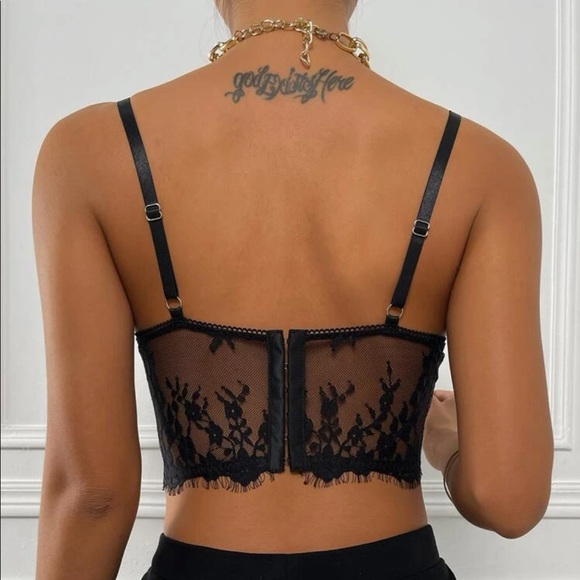 Lace Crop Top - Picture 2 of 5